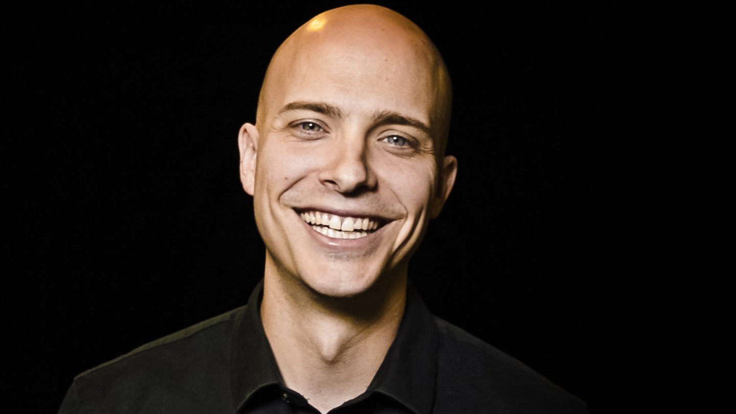 How Startup Grind Bootstrapped from Zero to One Million with Derek Andersen